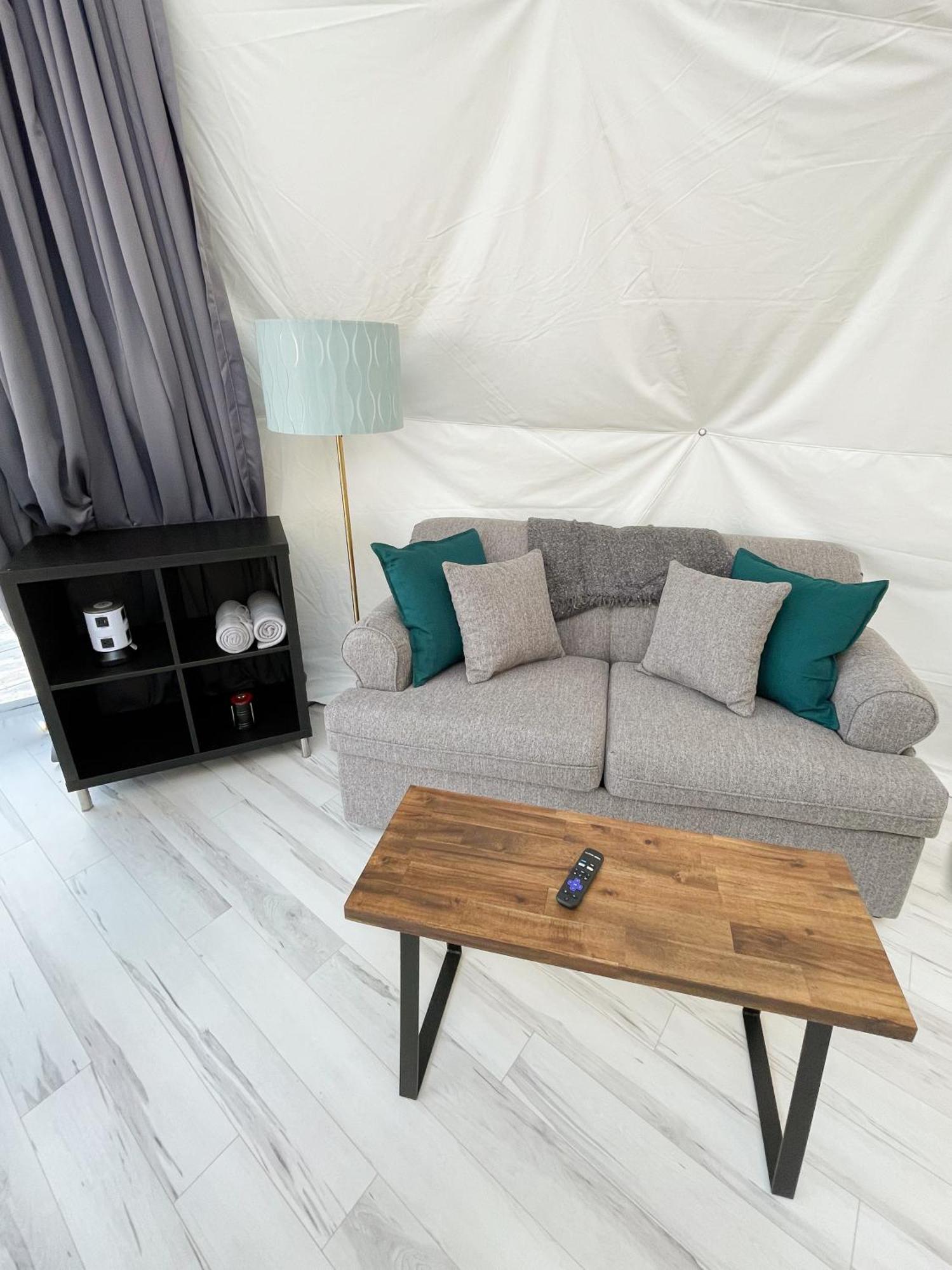 Port Wade Glamping Domes Vila Victoria Beach Exterior foto