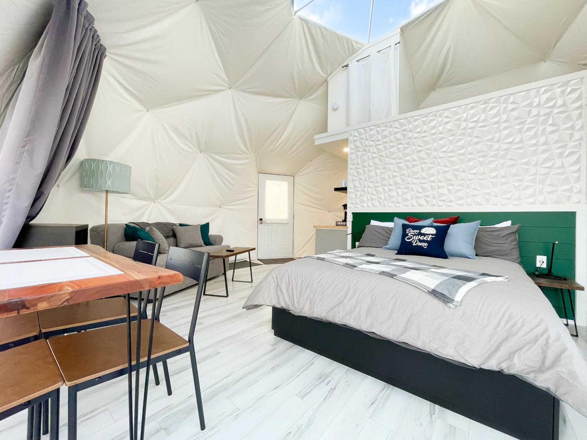Port Wade Glamping Domes Vila Victoria Beach Exterior foto